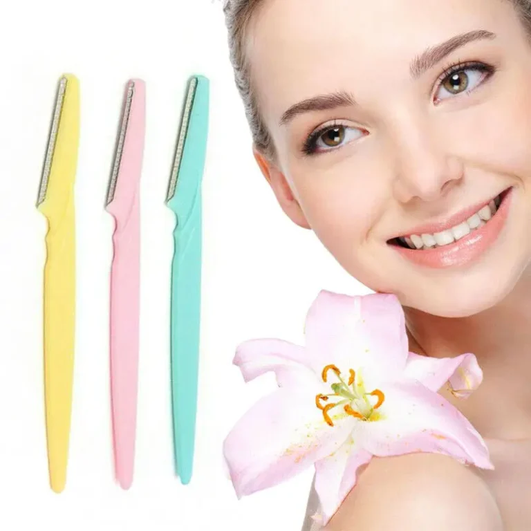 Eyebrow shaper